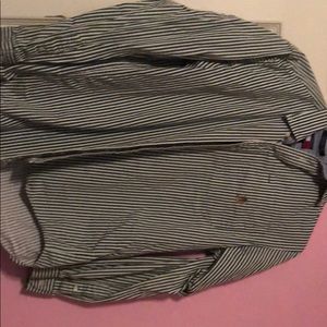 A tommy hilfigler shirt
